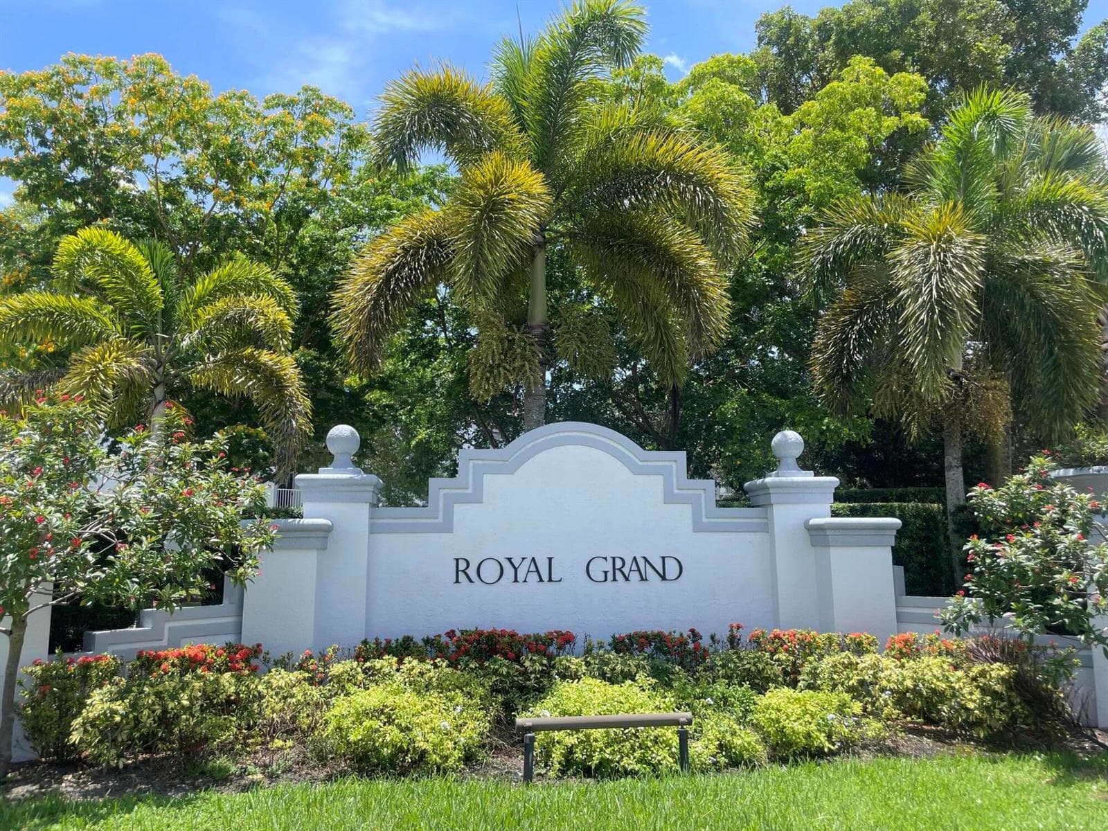 2640 S University Drive # 319, Davie FL 33328