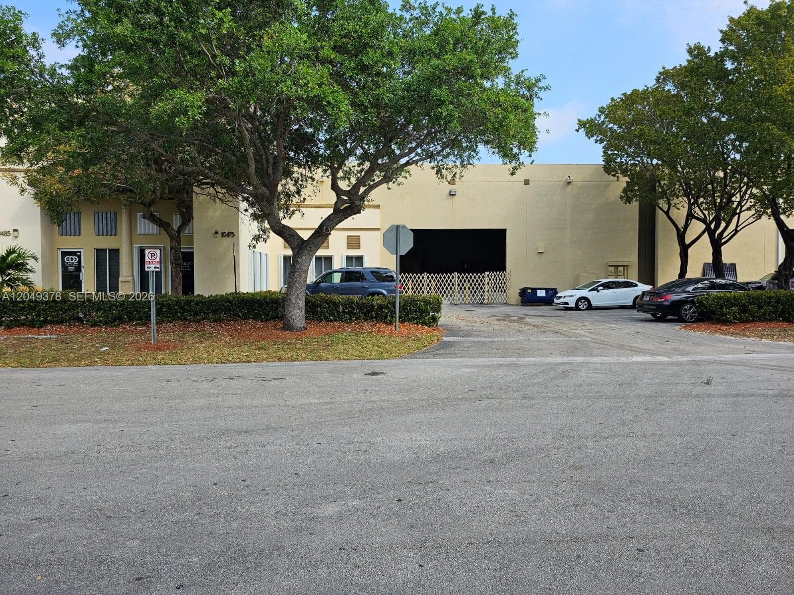 10475 NW 37th Terrace, Doral FL 33178 photo 4