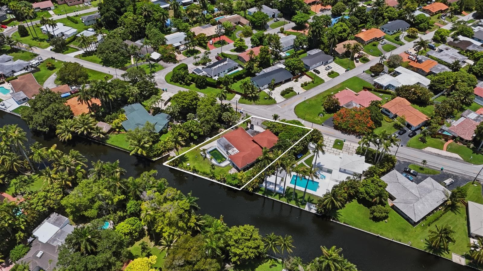 11401 W Biscayne Canal Road, Miami FL 33161 photo 2