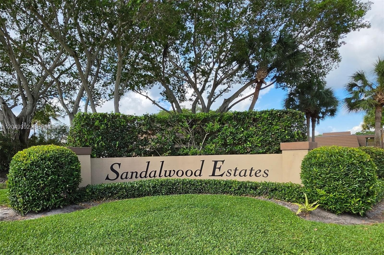 515 5th Ct, Palm Beach Gardens FL 33410