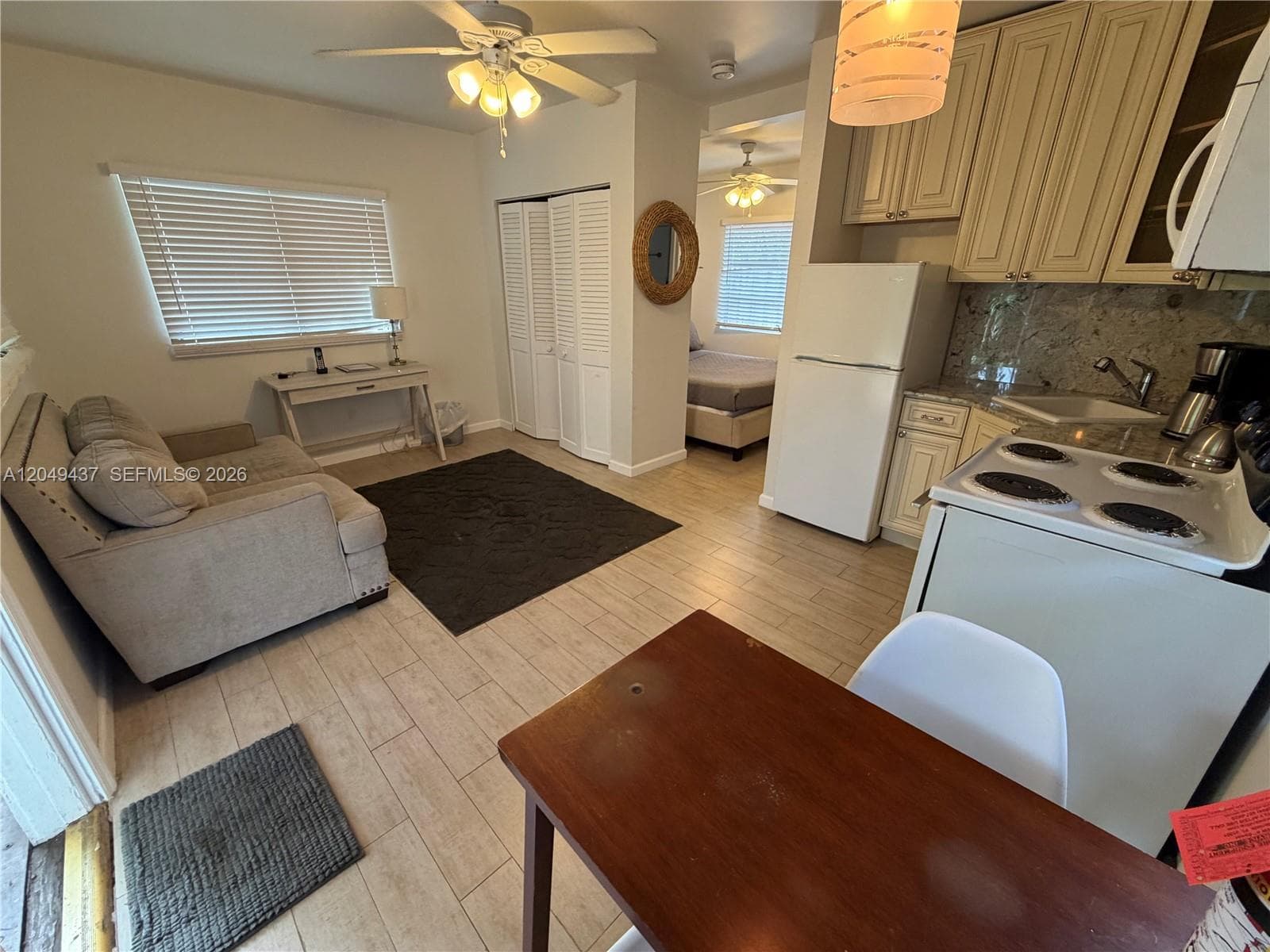 530 NE 11th Ave # B, Fort Lauderdale, FL 33301 photo 3