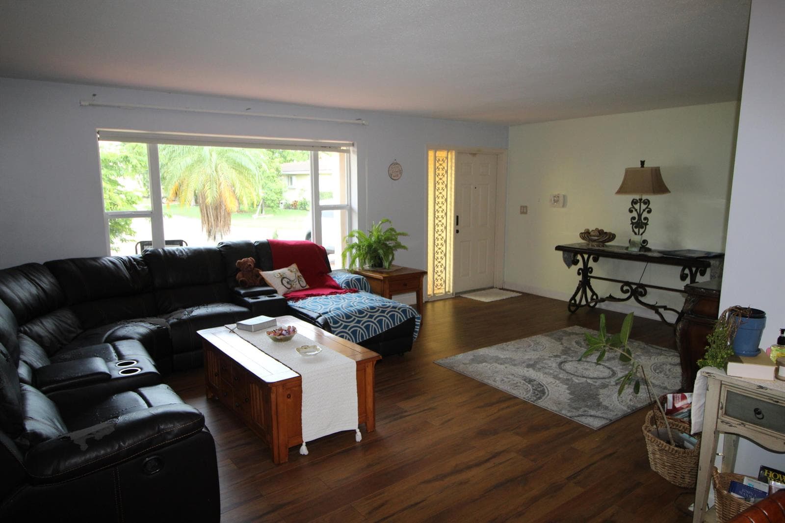 4914 NW 49th Road, Tamarac FL 33319 photo 3