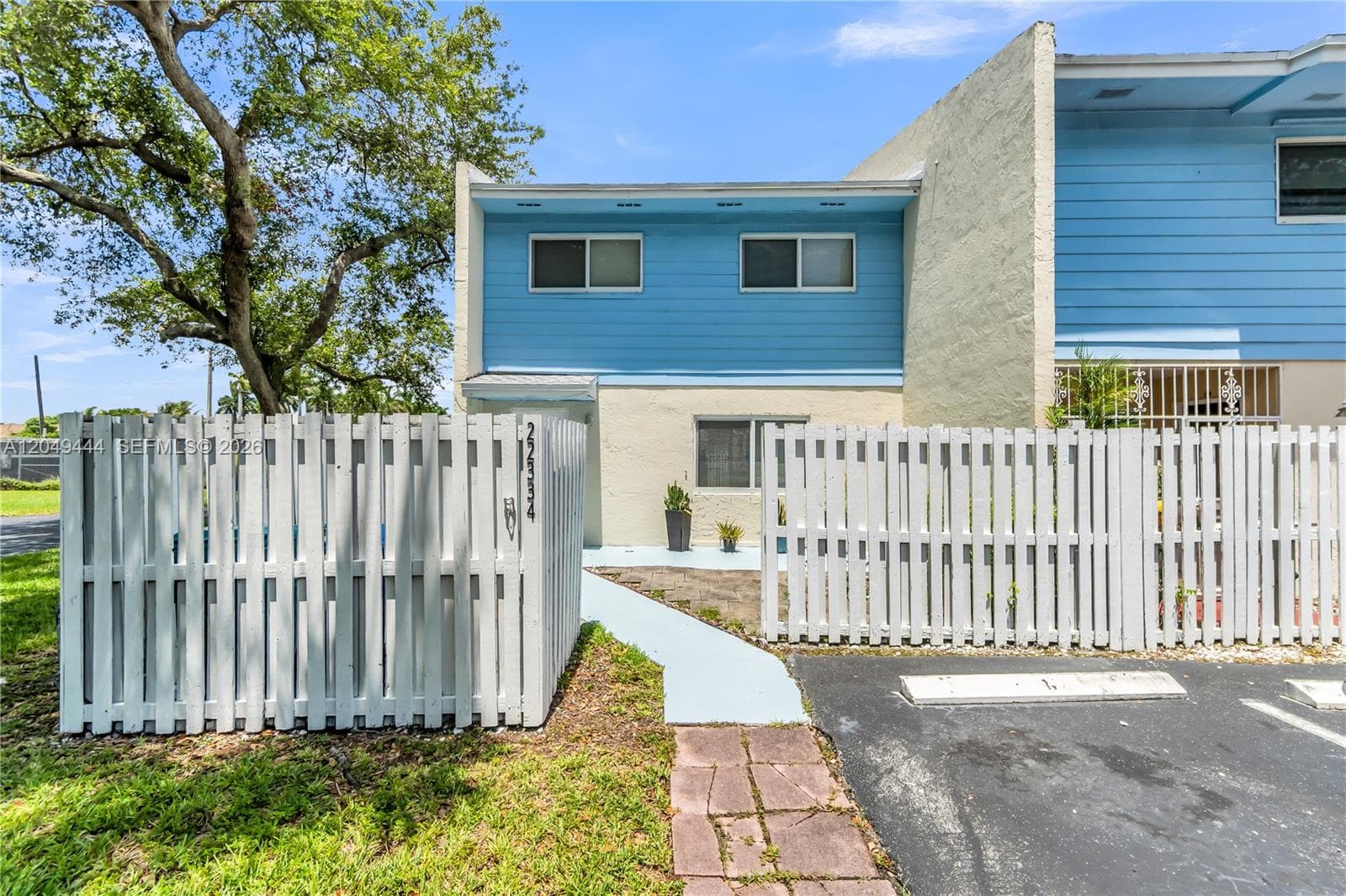 22334 SW 103rd Ct, Cutler Bay FL 33190 photo 2