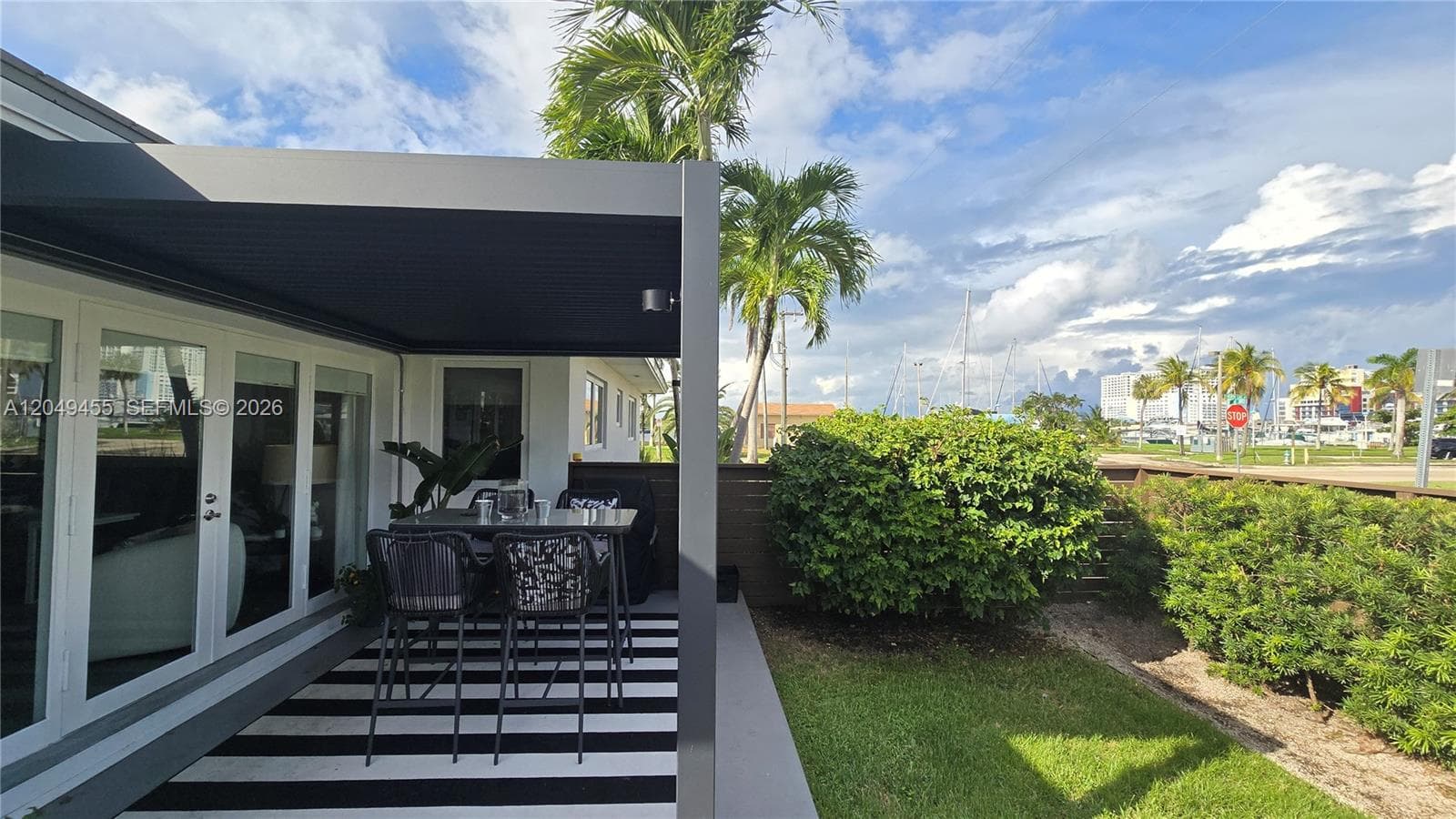 800 Polk St # /, Hollywood FL 33019