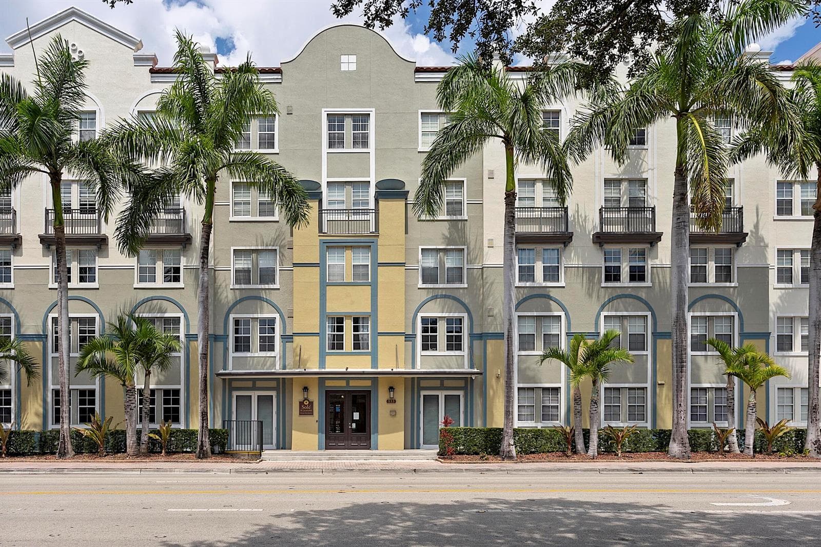 533 NE 3rd Avenue # 515, Fort Lauderdale FL 33301 photo 2