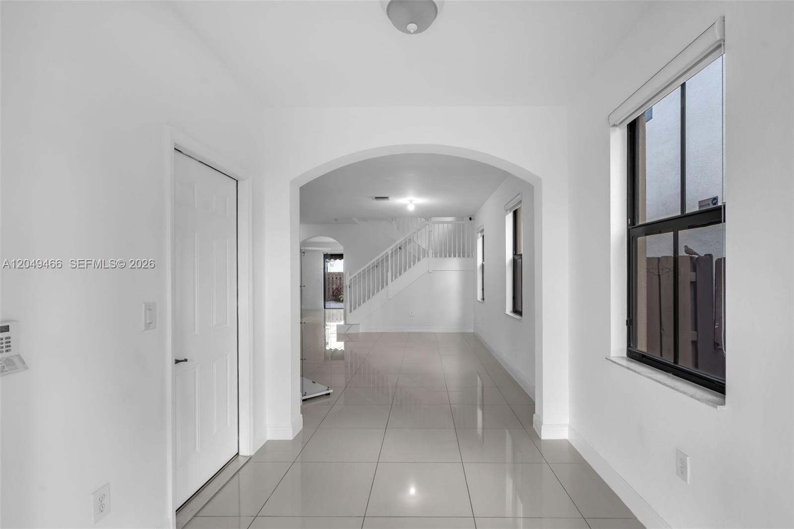 8850 NW 99th Path, Doral FL 33178 photo 2