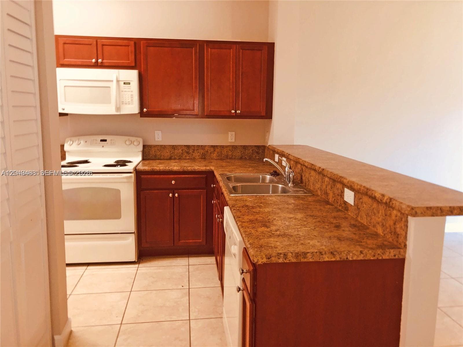 2884 SE 2nd Dr # 2, Homestead FL 33033 photo 5