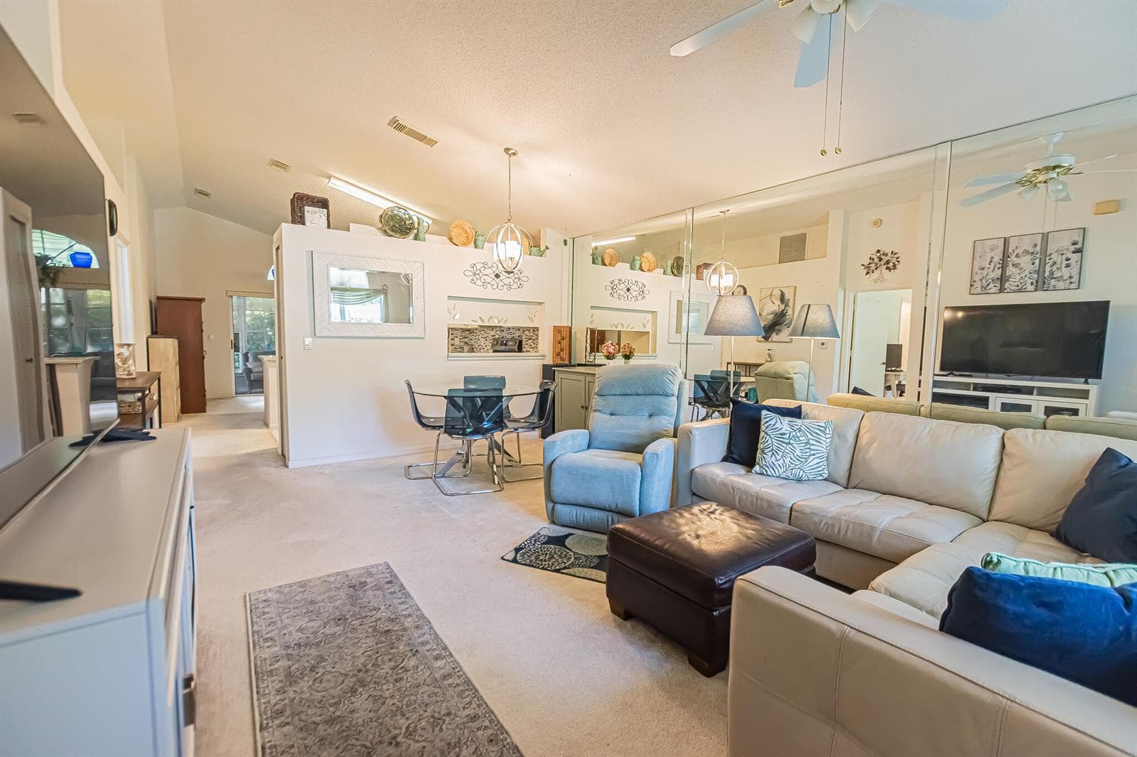 695 NW San Remo Circle, Port St. Lucie FL 34986 photo 4