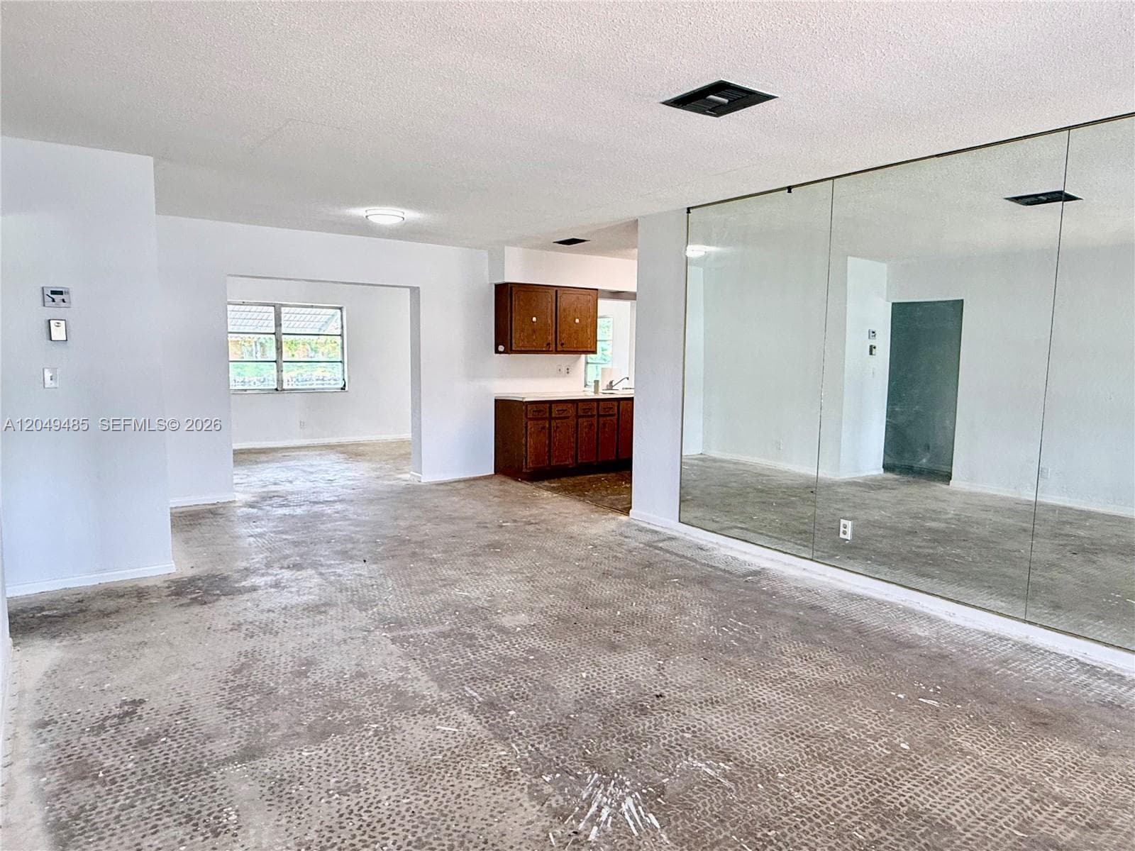 7008 NW 89th Ave, Tamarac FL 33321 photo 3