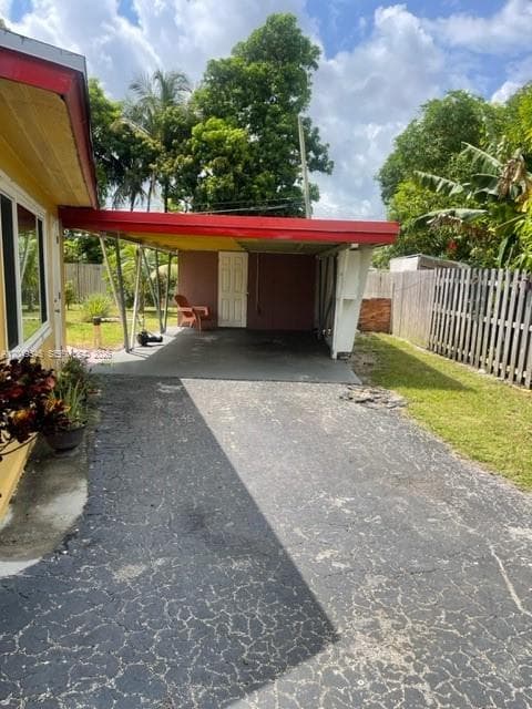 1400 NW 15th Ct, Fort Lauderdale FL 33311 photo 4