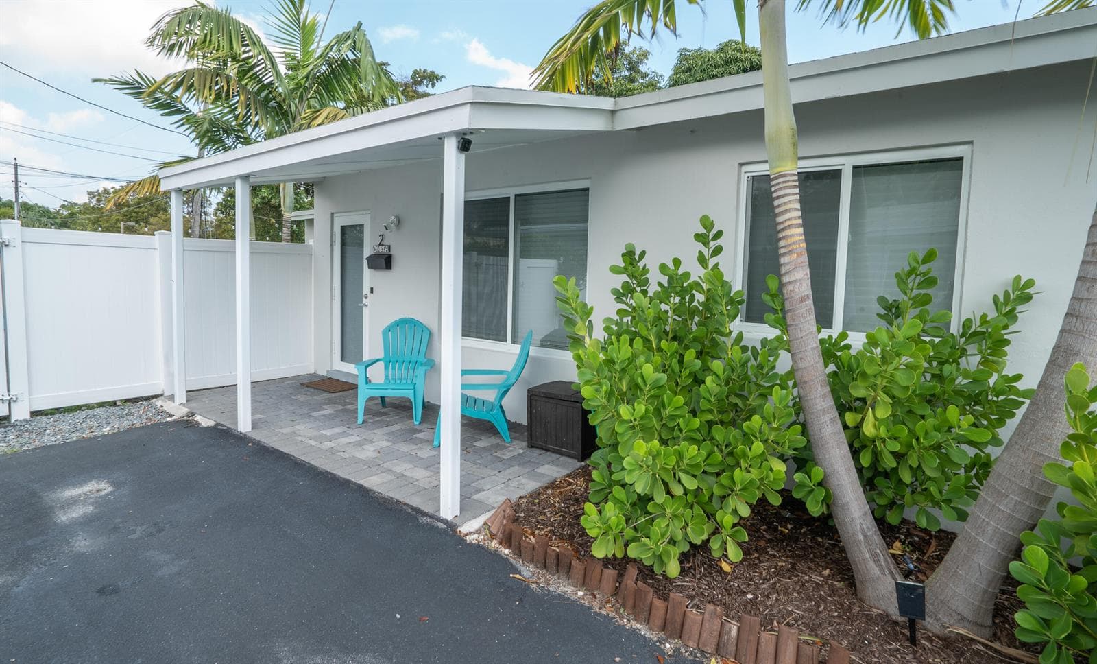 1909 NE 2nd Street # Unit 2, Pompano Beach, FL 33060 photo 2