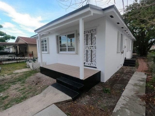 3062 NW 60th St, Miami FL 33142 photo 2
