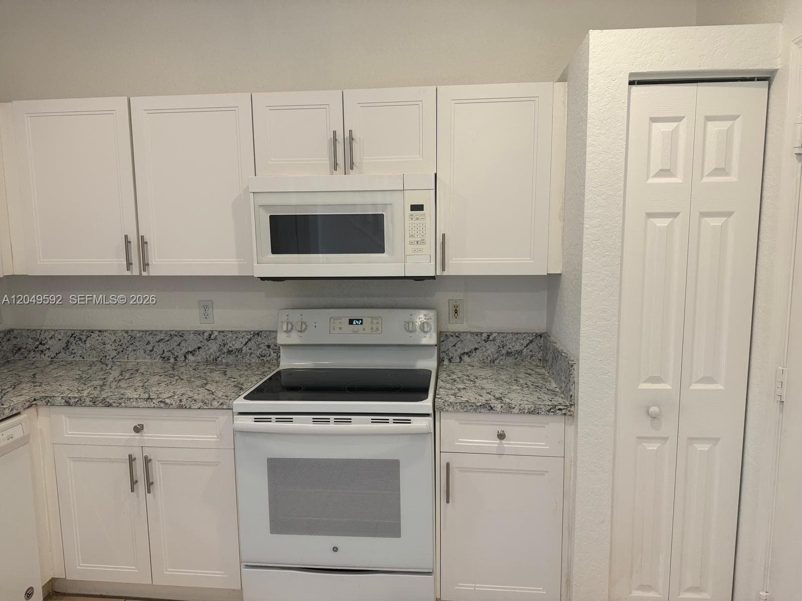 9064 NW 54th St # 9064, Sunrise FL 33351 photo 5