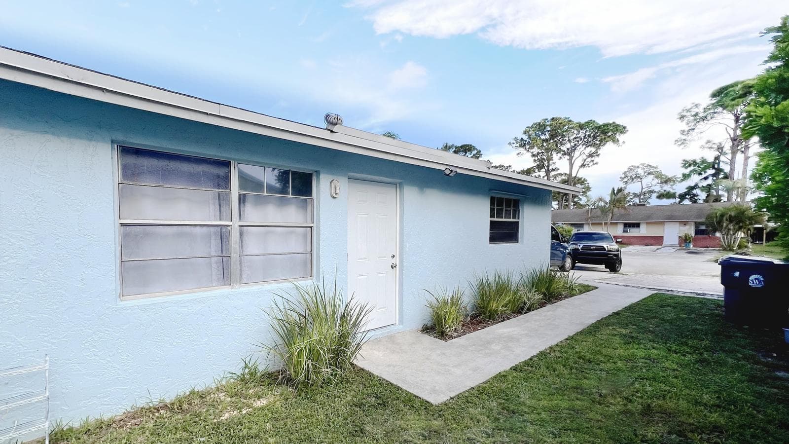 4915 Weymouth Street, Lake Worth FL 33463 photo 3