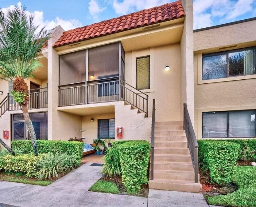 16441 Blatt Boulevard # 205, Weston FL 33326