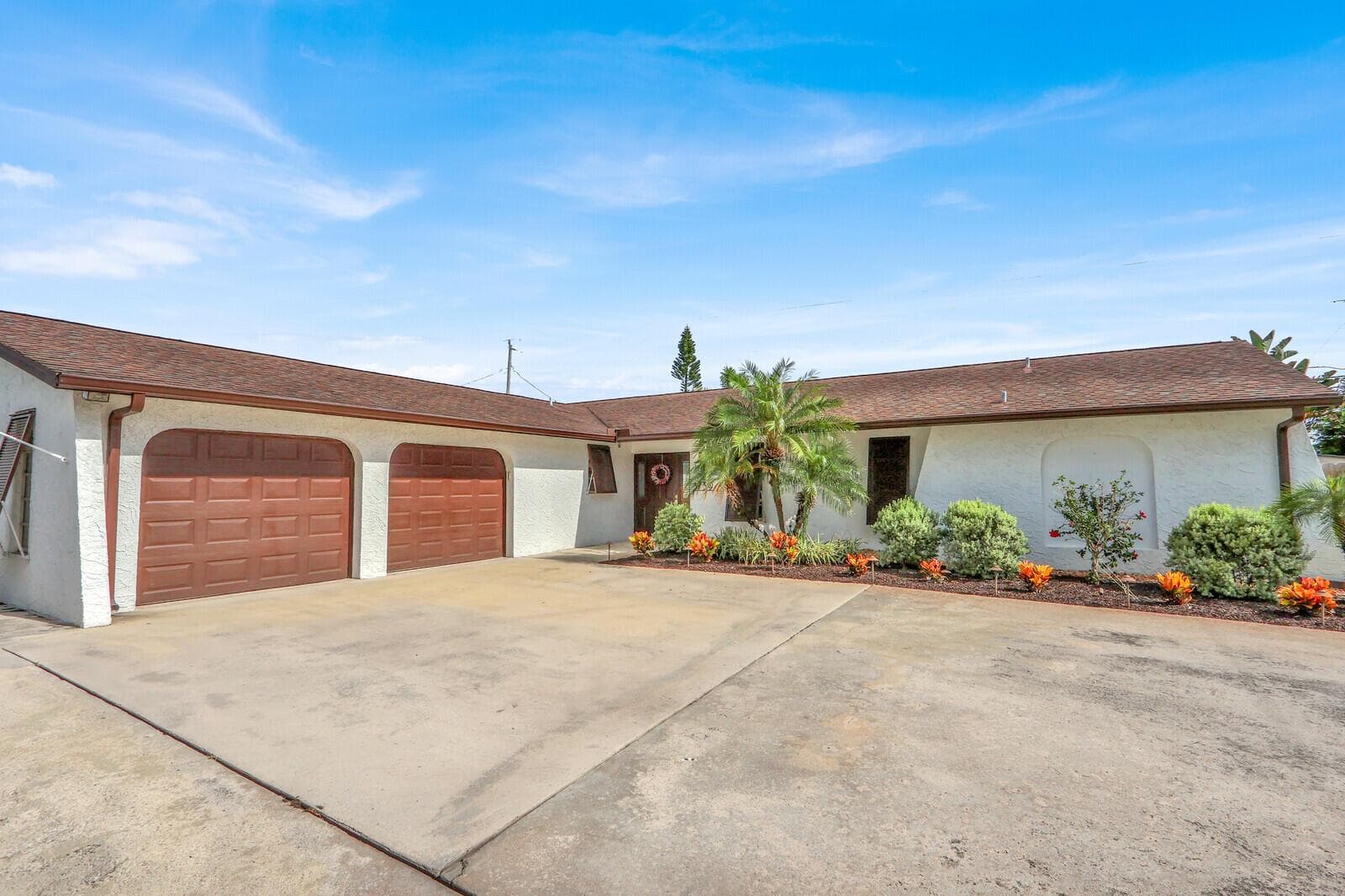 3739 Lighthouse Drive, Palm Beach Gardens FL 33410