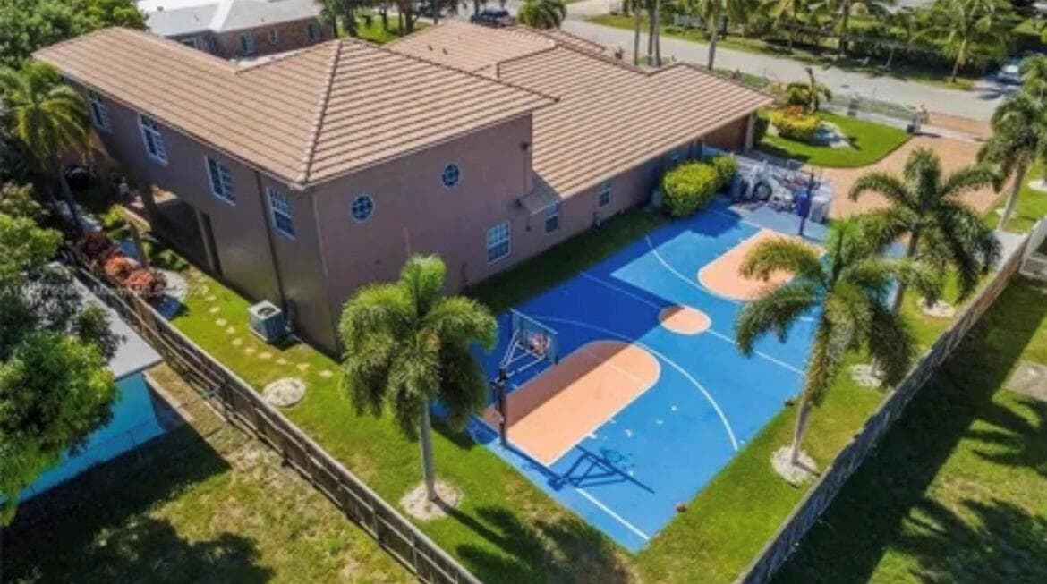 423 NE 3rd Street, Pompano Beach FL 33060 photo 3