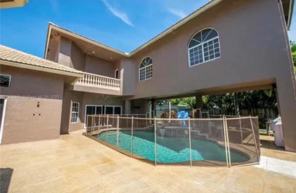423 NE 3rd Street, Pompano Beach FL 33060 photo 5