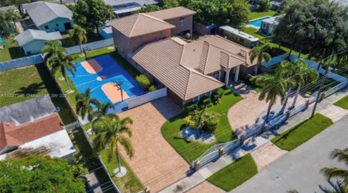 423 NE 3rd Street, Pompano Beach FL 33060 photo 4