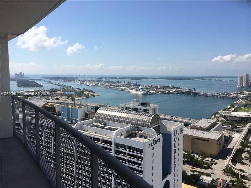 1750 N Bayshore Dr # 4912, Miami, FL 33132 photo 4