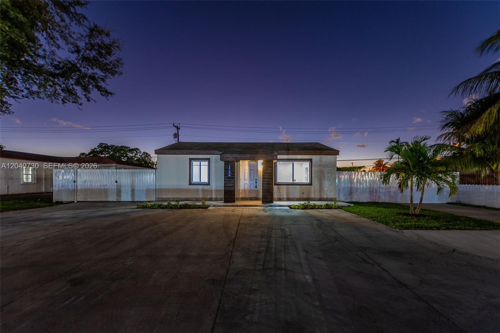 1720 SW 67th St, Miami FL 33155 photo 2