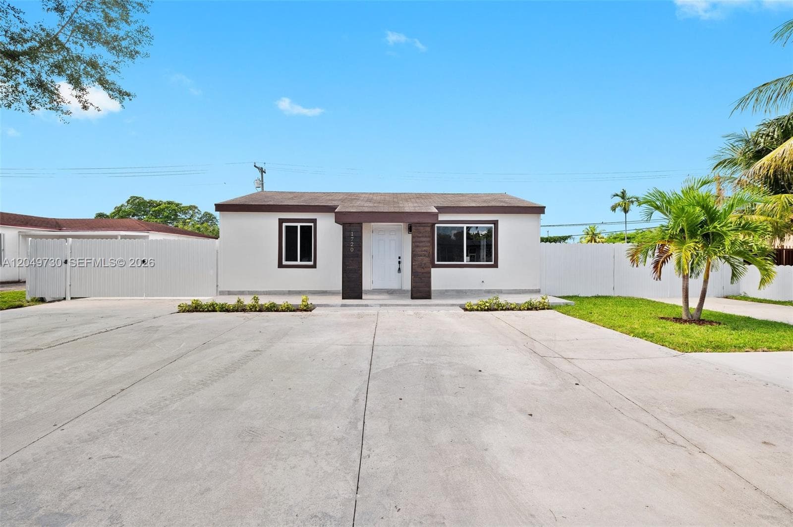 1720 SW 67th St, Miami FL 33155