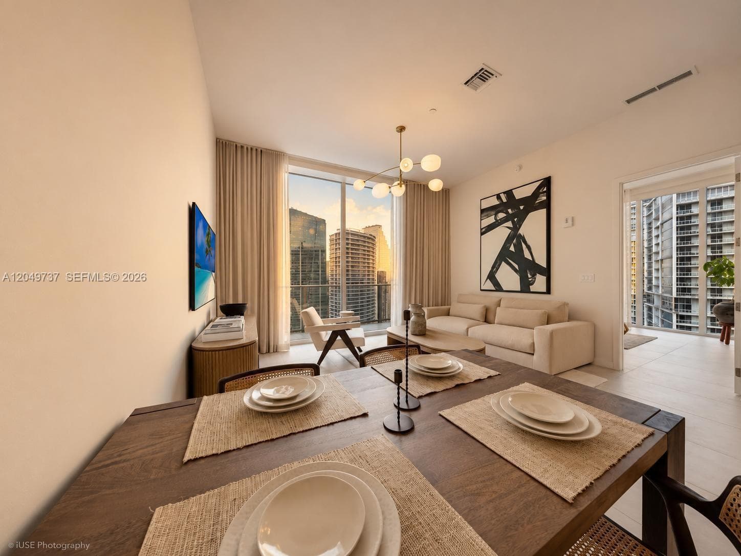 77 SE 5th Street, Miami FL 33131 photo 4
