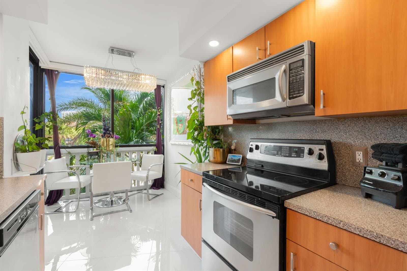 1000 E Island Boulevard # 305, Aventura FL 33160 photo 4
