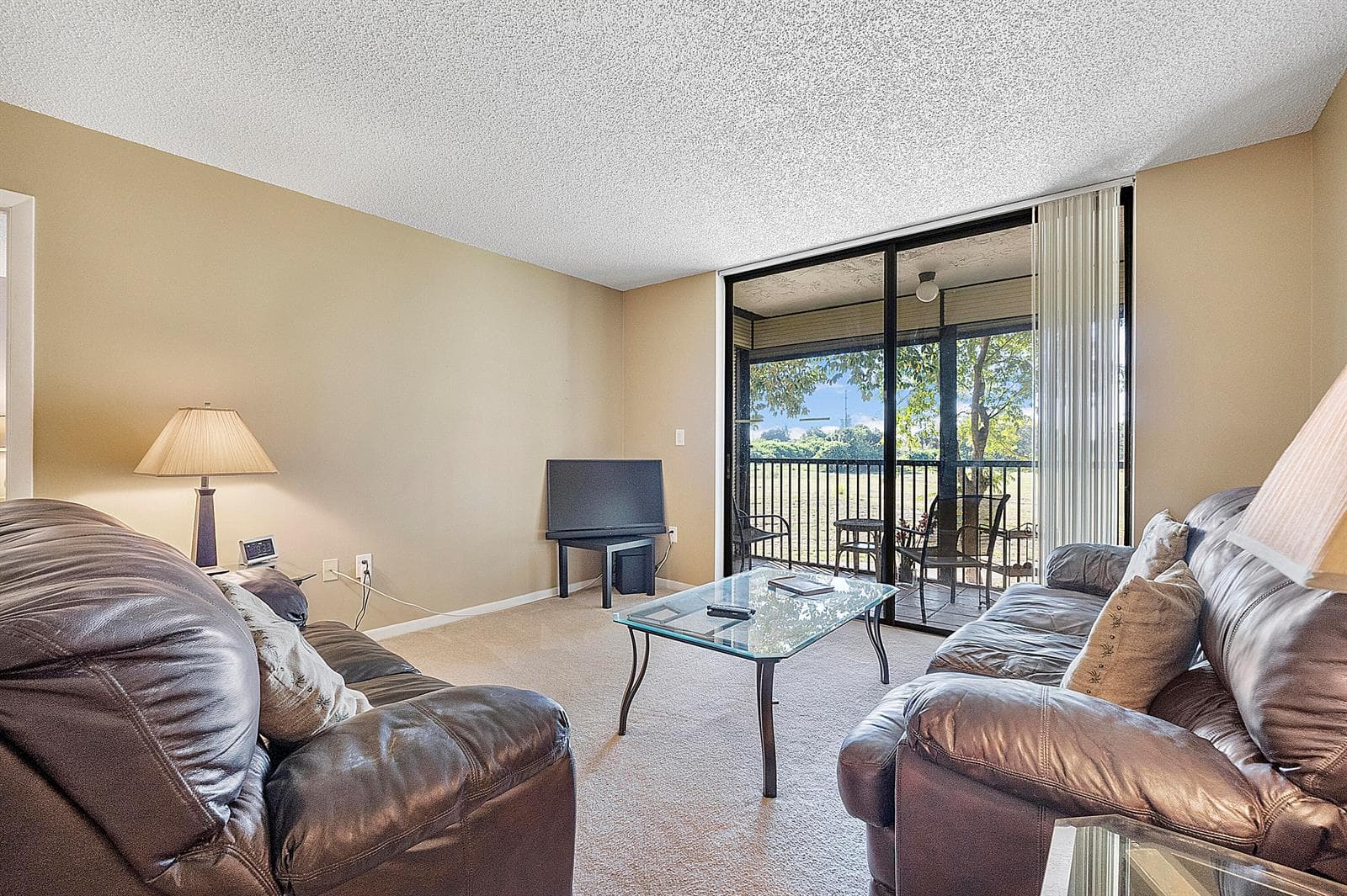 5530 NW 44th Street # 216c, Lauderhill FL 33319