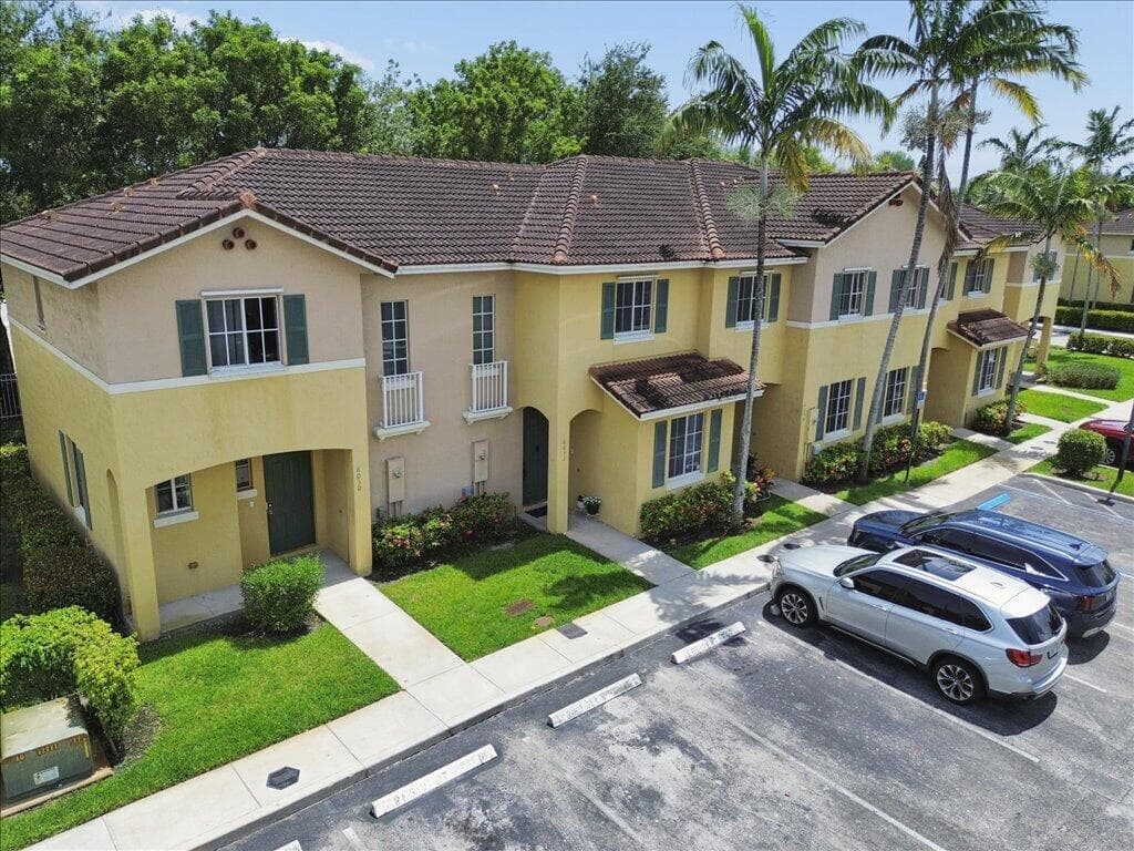 6036 SW 19th Place, North Lauderdale FL 33068 photo 3