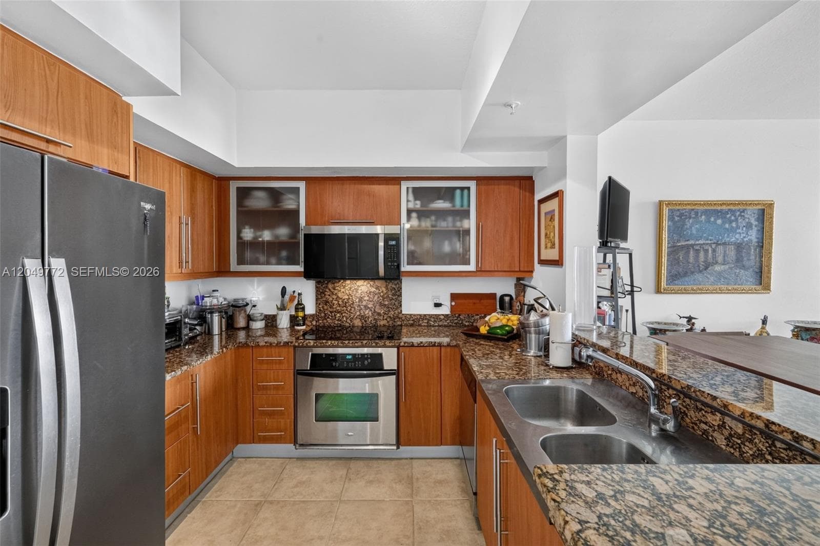 888 Douglas # 806, Coral Gables FL 33134 photo 3