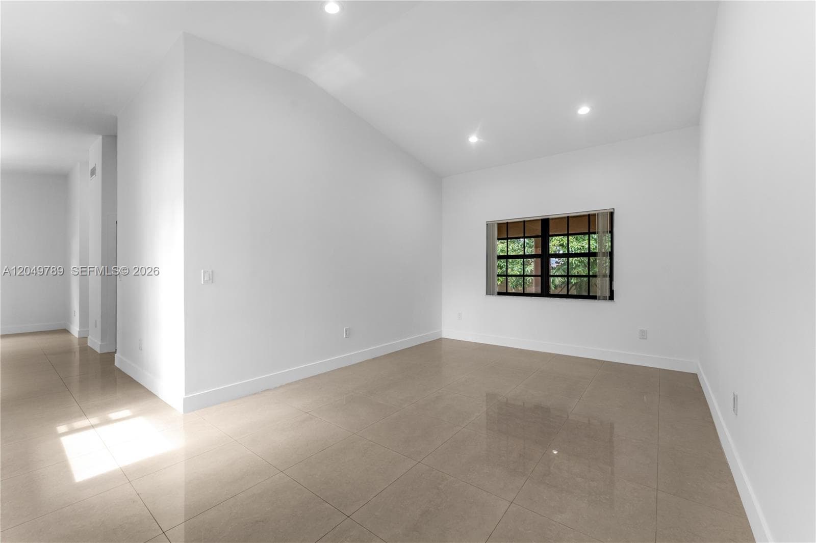 3730 SW 136th Ct, Miami FL 33175 photo 4
