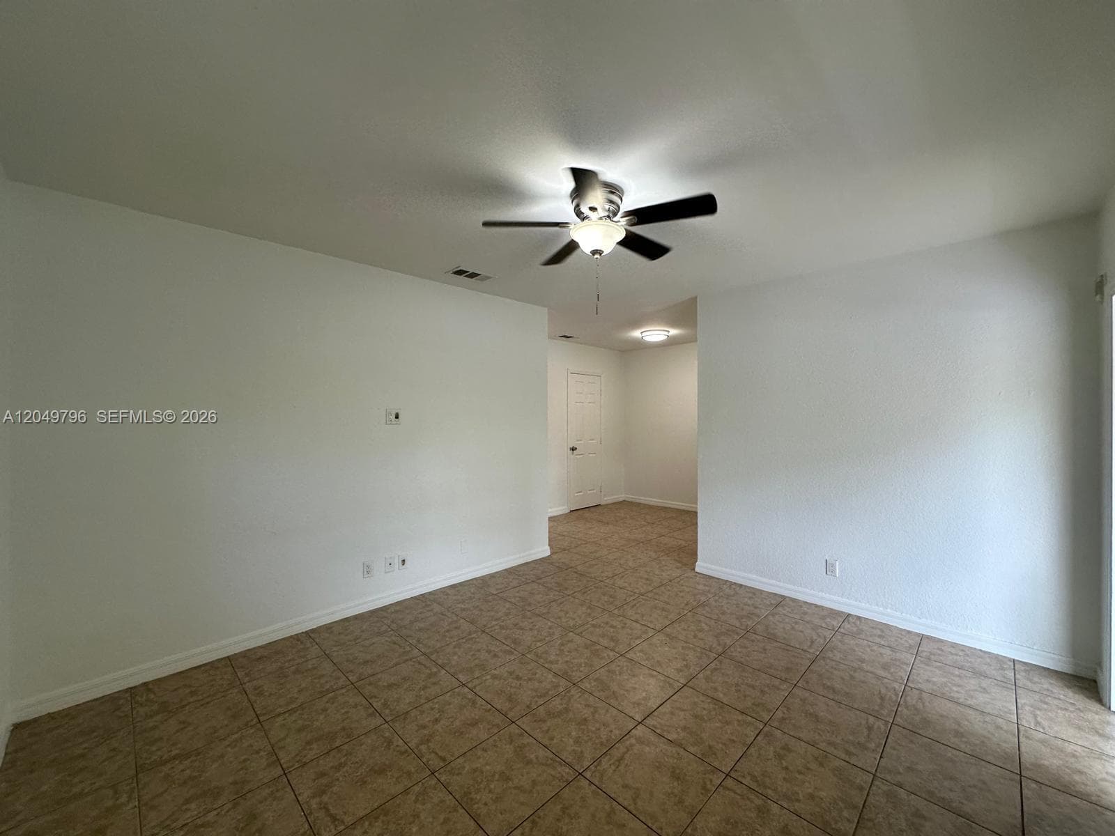 2640 NE 8th Ave # 17, Wilton Manors FL 33334 photo 3