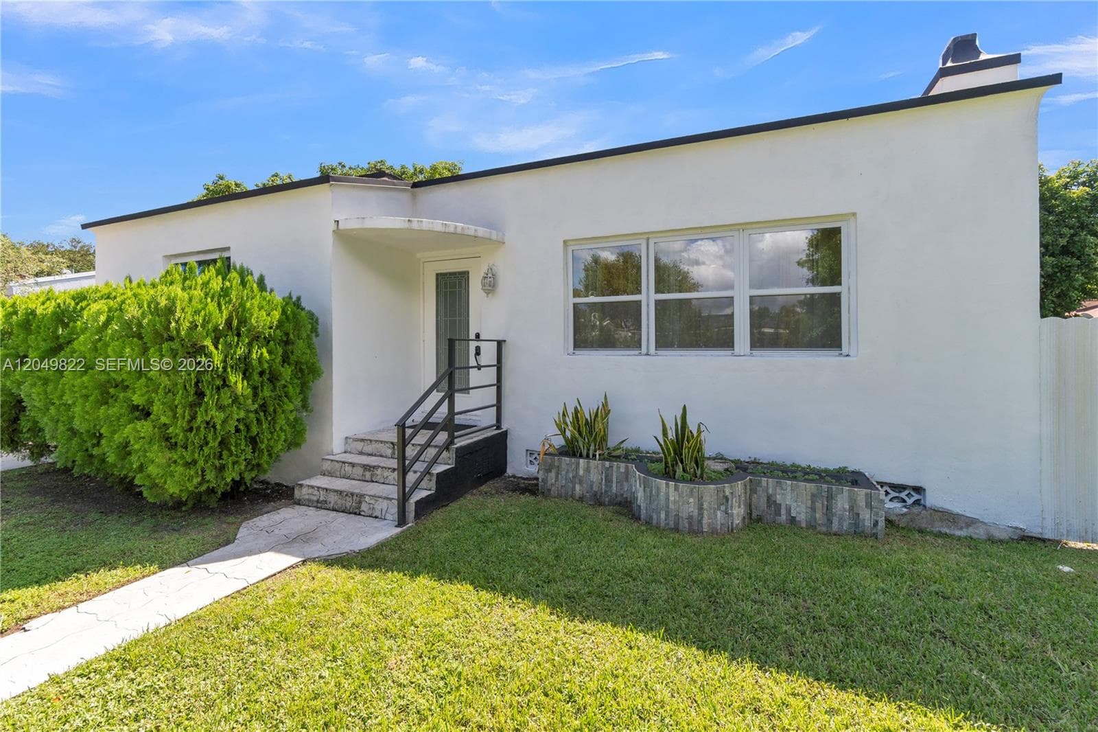 774 NW 49th St, Miami FL 33127 photo 2