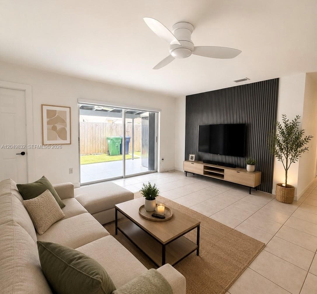 10730 SW 52nd Ter, Miami FL 33165 photo 2