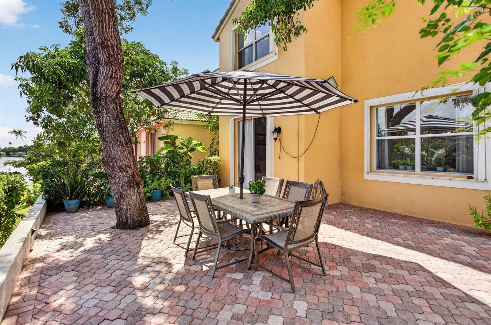 9736 NW 1st Manor, Coral Springs FL 33071 photo 5