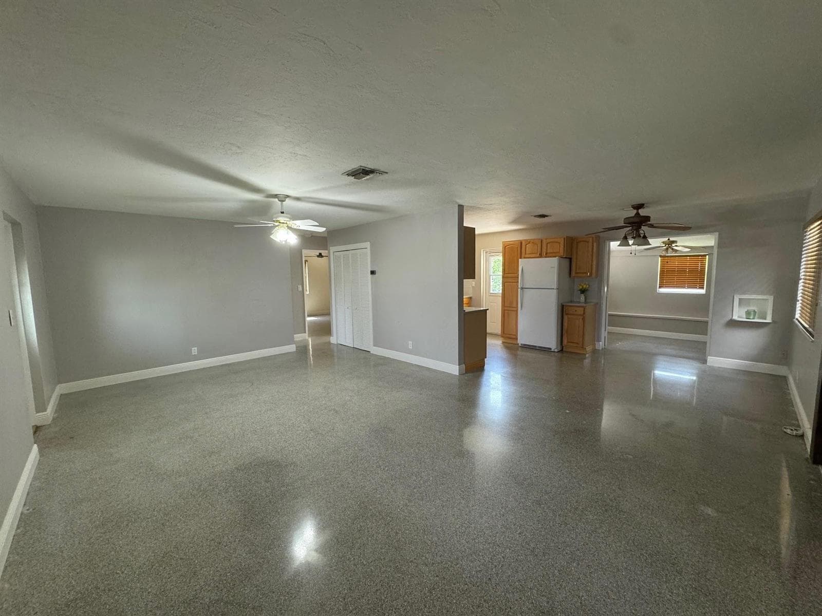 2624 NE 8th Court, Pompano Beach FL 33062 photo 4