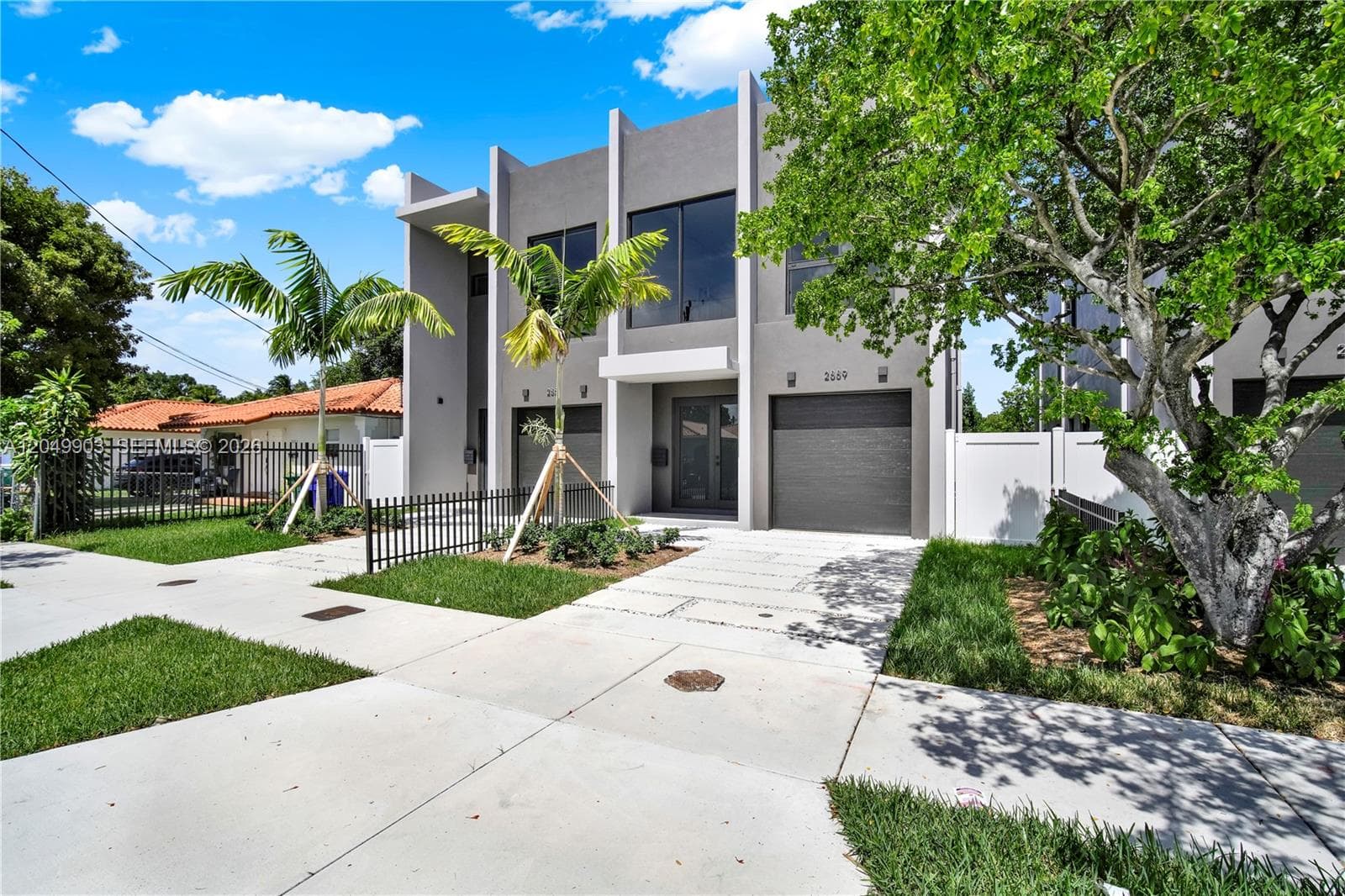 2889 SW 35th Ave # 2889, Miami, FL 33133 photo 2