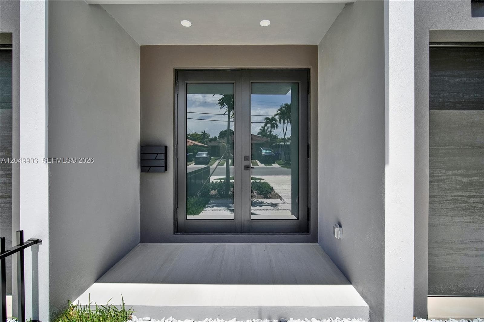2889 SW 35th Ave # 2889, Miami, FL 33133 photo 3