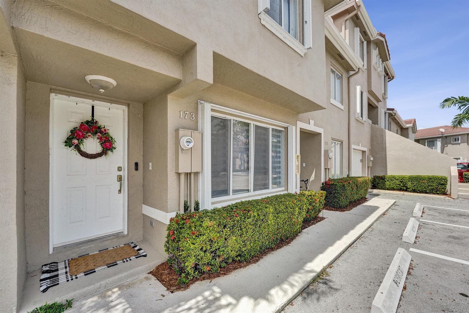 173 Riviera Circle, Weston FL 33326