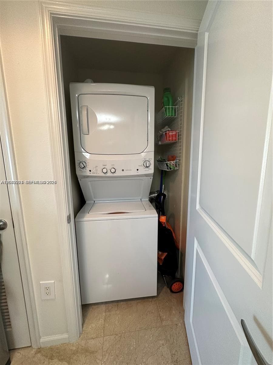 10 Aragon Ave # 1113, Coral Gables FL 33134 photo 5