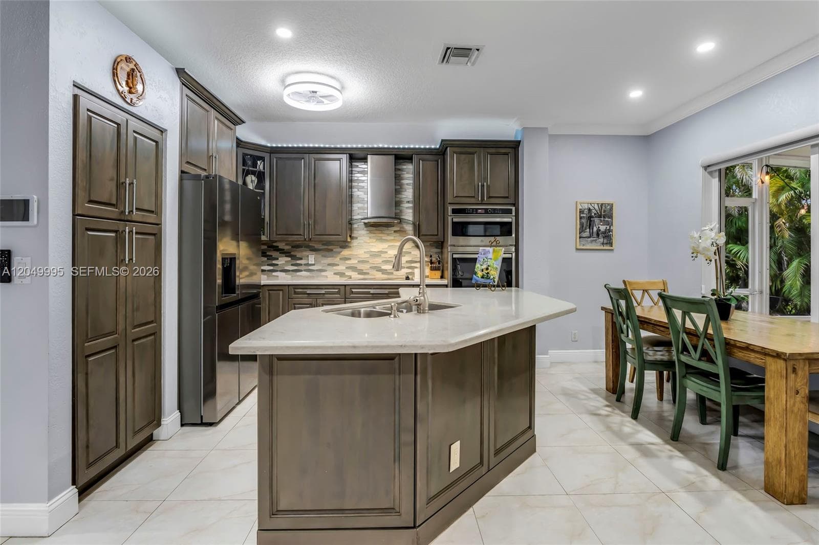 7569 Parkside Ln, Margate FL 33063 photo 4