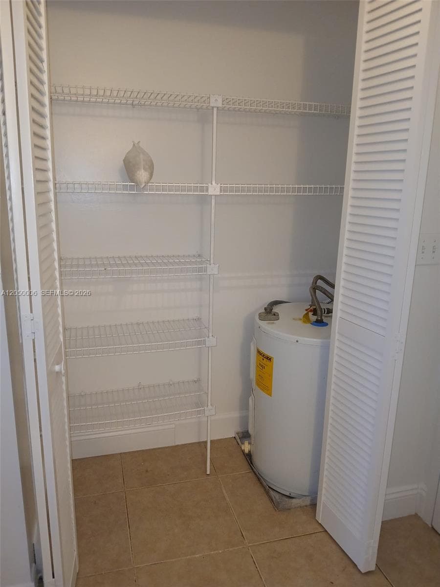 2501 Riverside Dr # A, Coral Springs FL 33065 photo 5