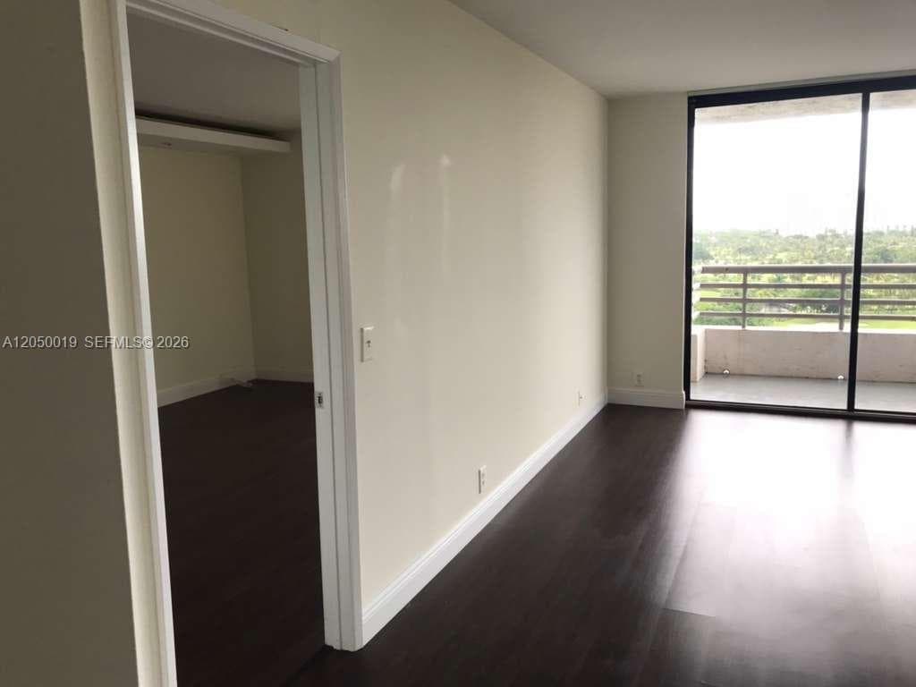 3300 NE 191st St # 1412, Aventura FL 33180 photo 2