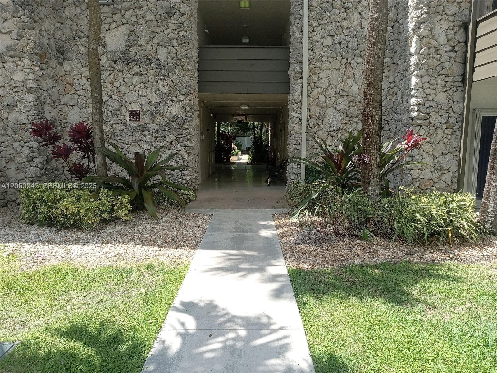 8315 SW 72nd Ave # 303B, Miami FL 33143 photo 2