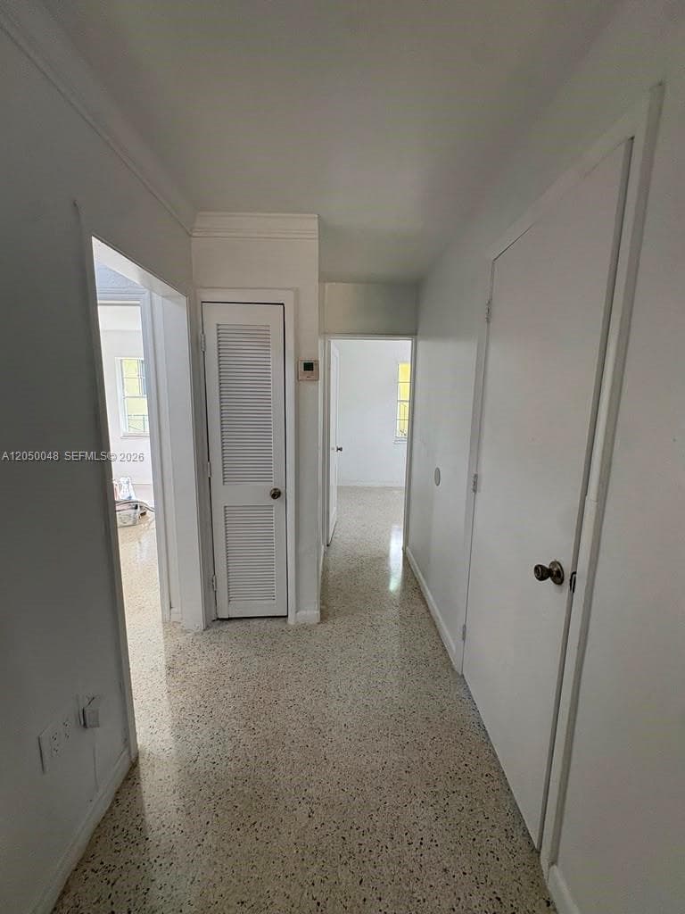 475 NE 164th St, Miami, FL 33162 photo 2