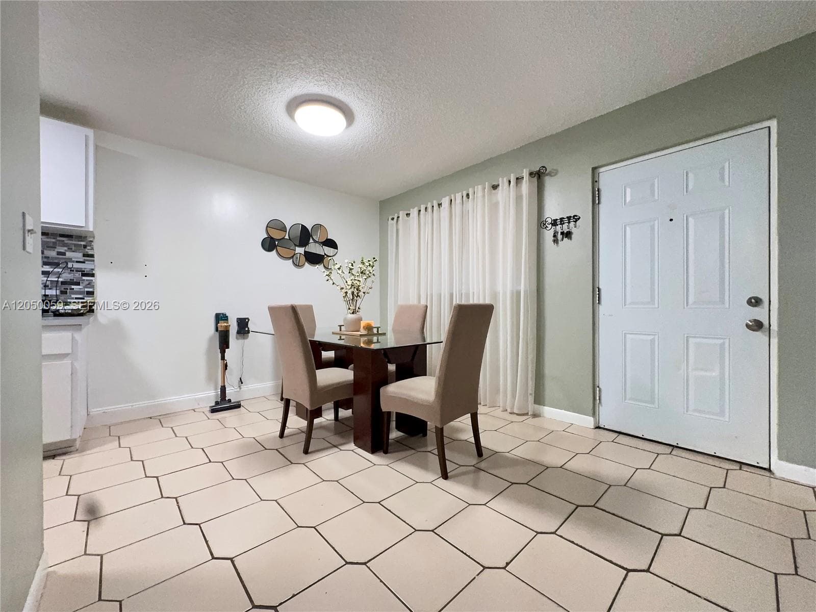 10765 SW 4th St # 3, Sweetwater FL 33174 photo 3