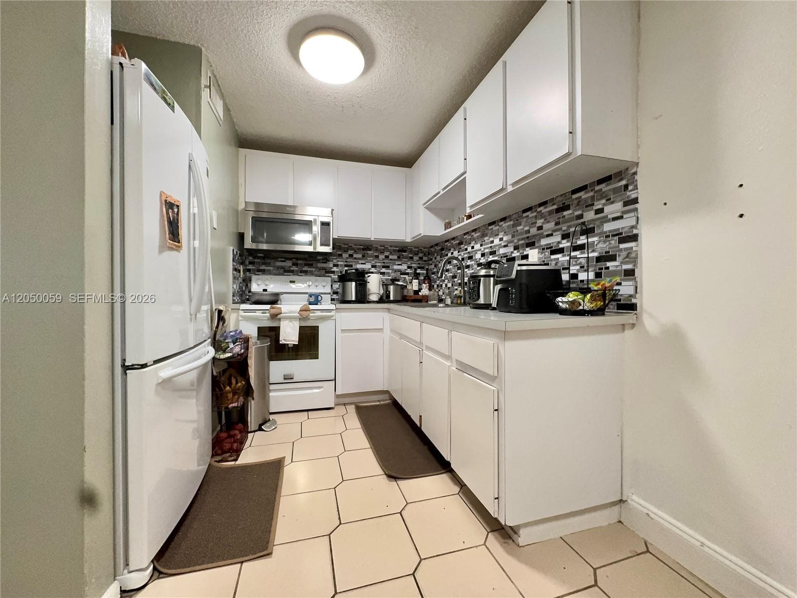 10765 SW 4th St # 3, Sweetwater FL 33174 photo 4