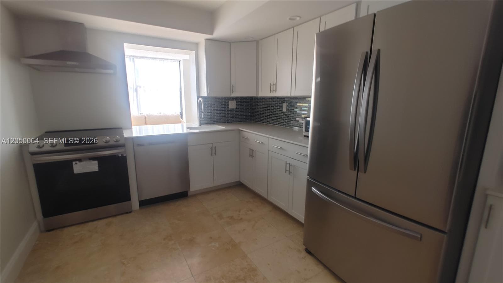 1000 Parkview Dr # 125, Hallandale Beach FL 33009 photo 2