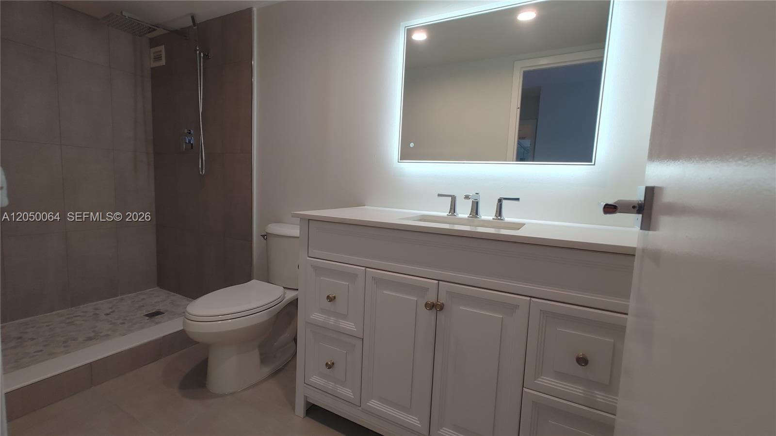 1000 Parkview Dr # 125, Hallandale Beach FL 33009 photo 5